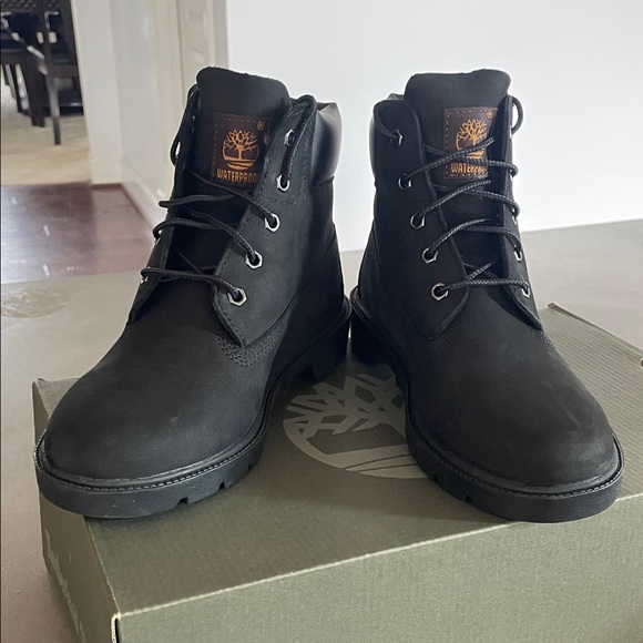 NEW Timberland Kids Black Waterproof Boots